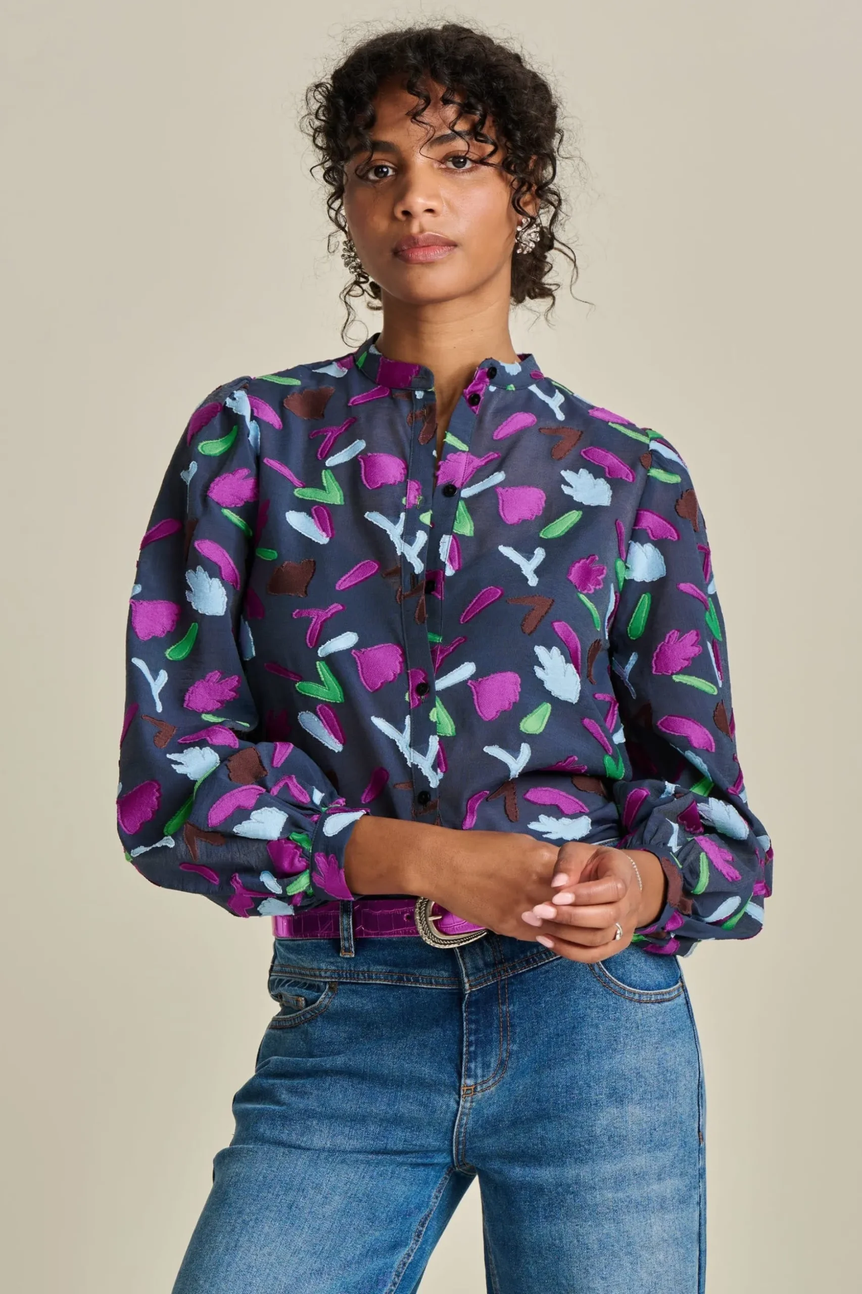 blouse_featherfest_blue_2.webp POM Amsterdam BLOUSE Featherfest Blue | Blouses