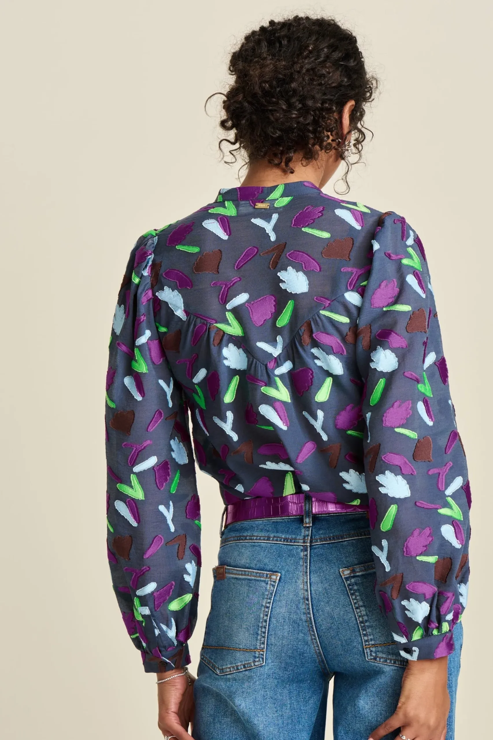 blouse_featherfest_blue_5.webp POM Amsterdam BLOUSE Featherfest Blue | Blouses