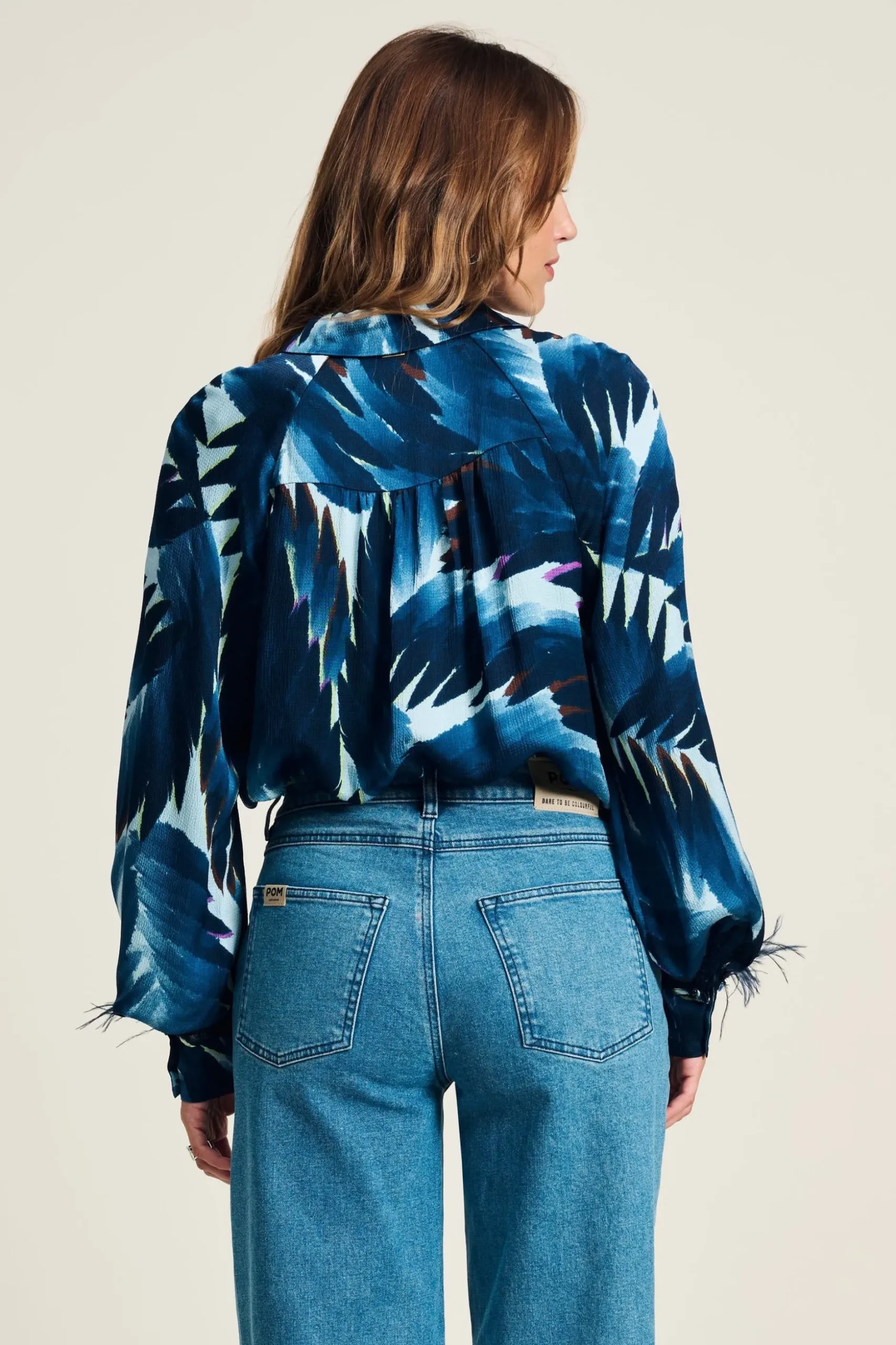 blouse_feathers_blue_3.webp POM Amsterdam BLOUSE Feathers Blue | Blouses