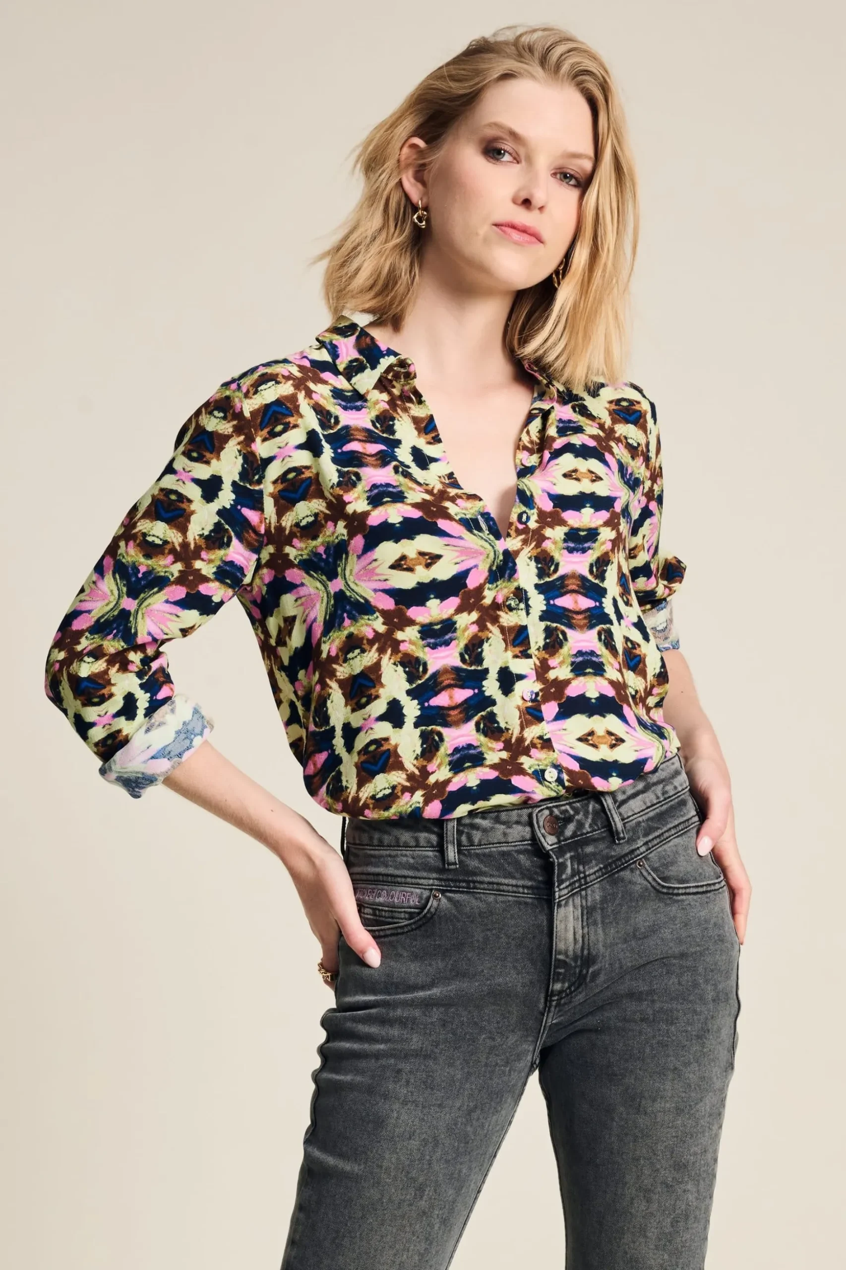 blouse_mila_butterfly_sky_0.webp POM Amsterdam BLOUSE Mila | Blouses