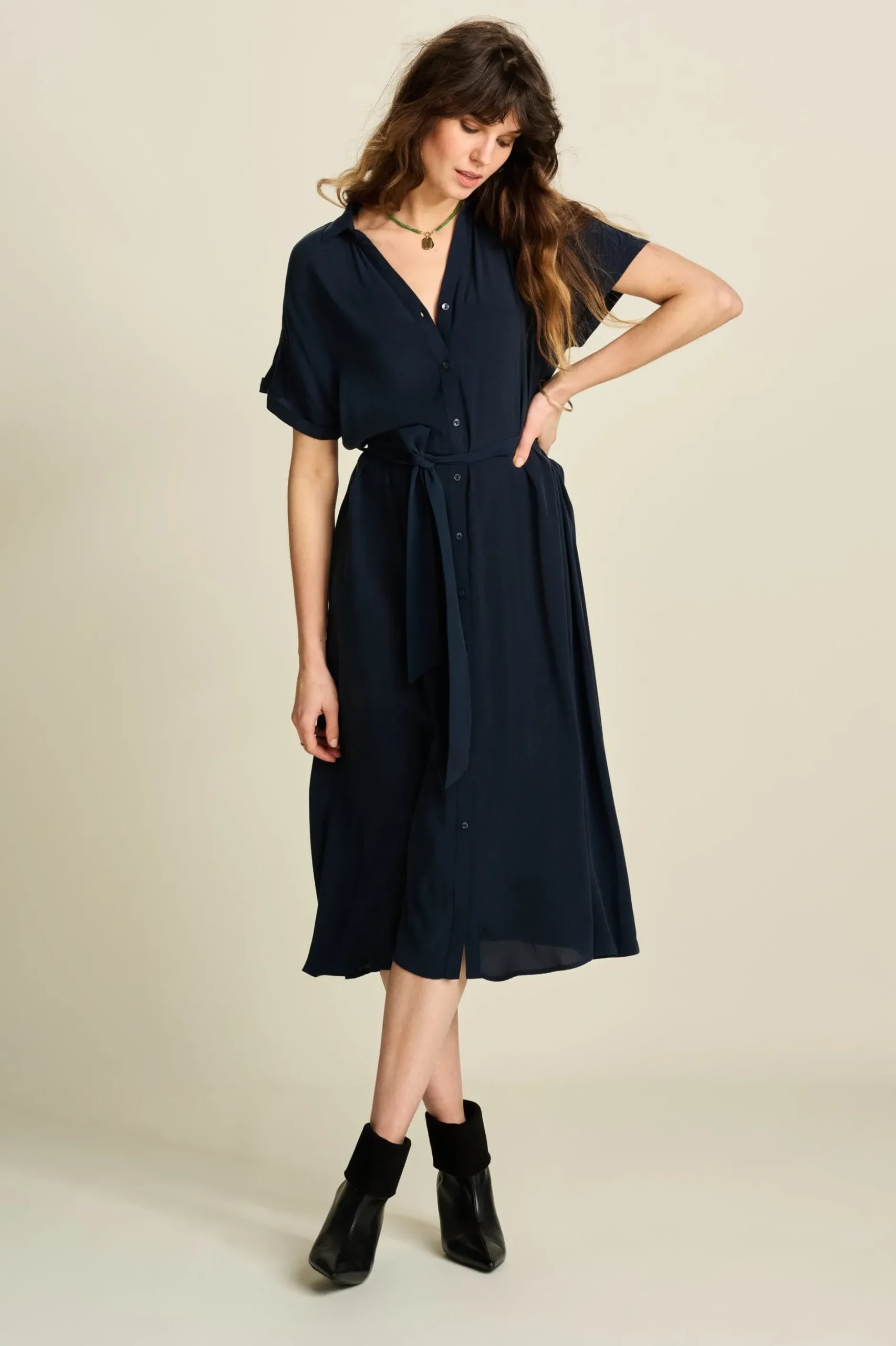 jurk_lynn_dark_navy_4.webp POM Amsterdam JURK Lynn | Jurken