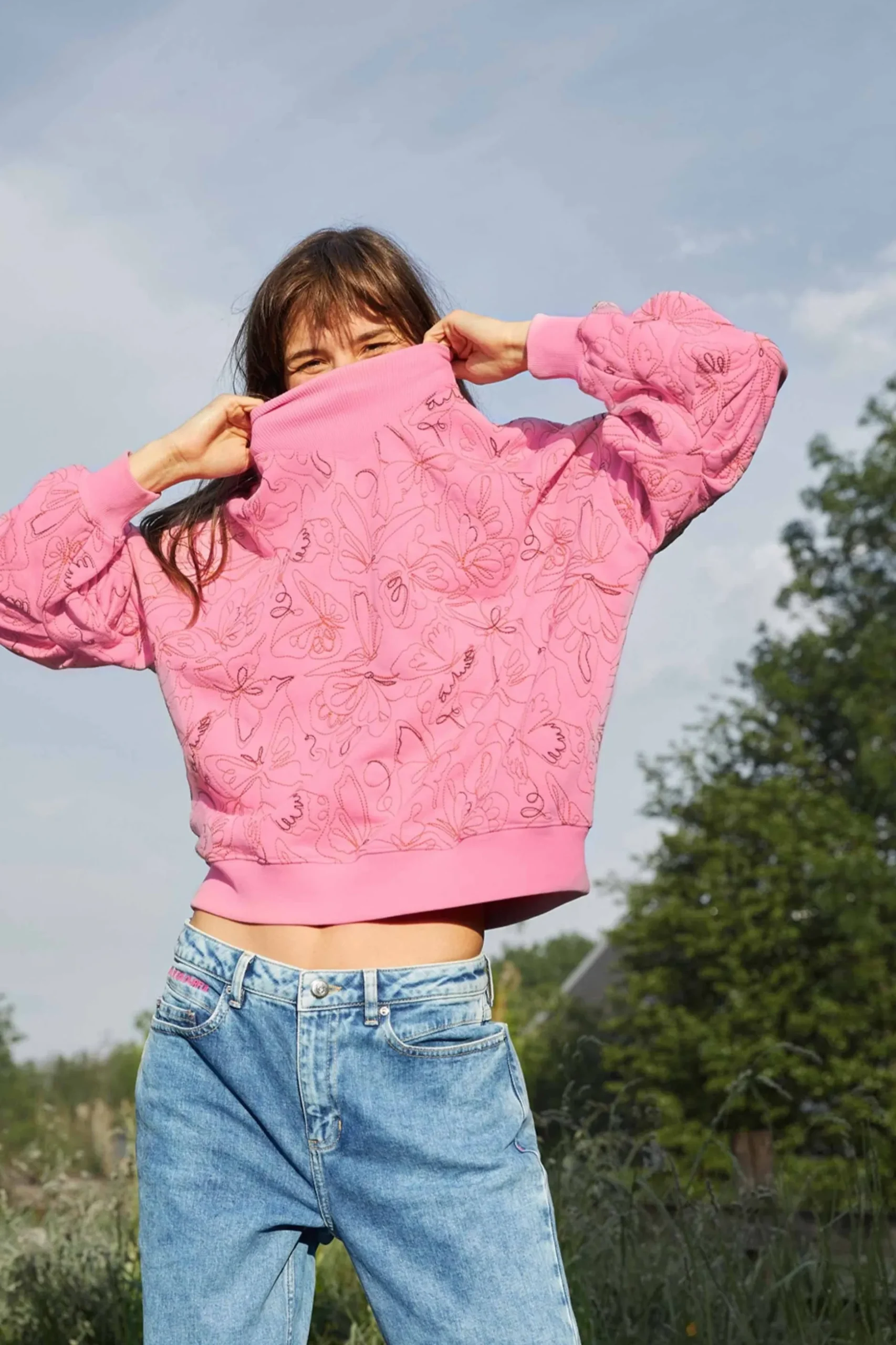 sweater_butterfly_rose_pink_6.webp POM Amsterdam SWEATER | Truien & Vesten