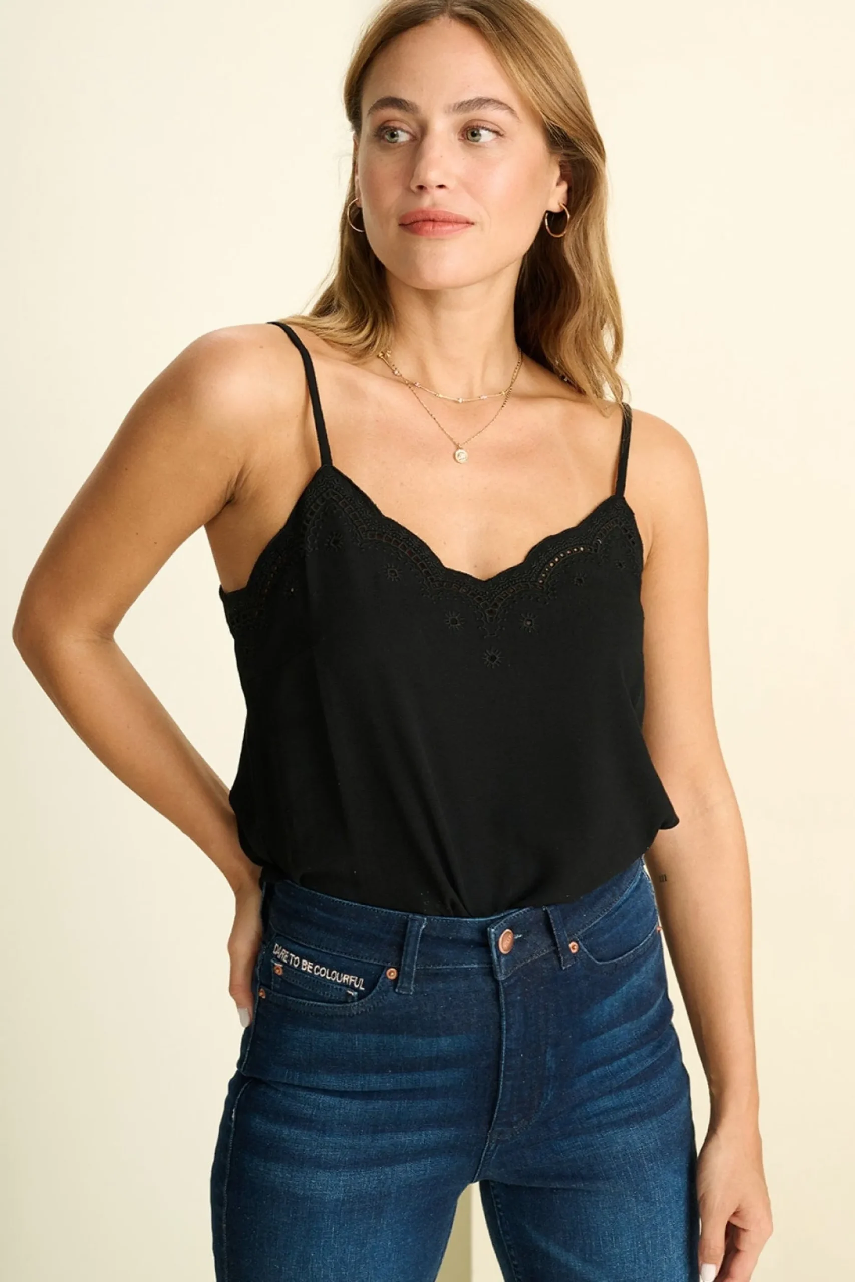 top_emmi_black_0.webp POM Amsterdam TOP Emmi | Tops & Turtlenecks