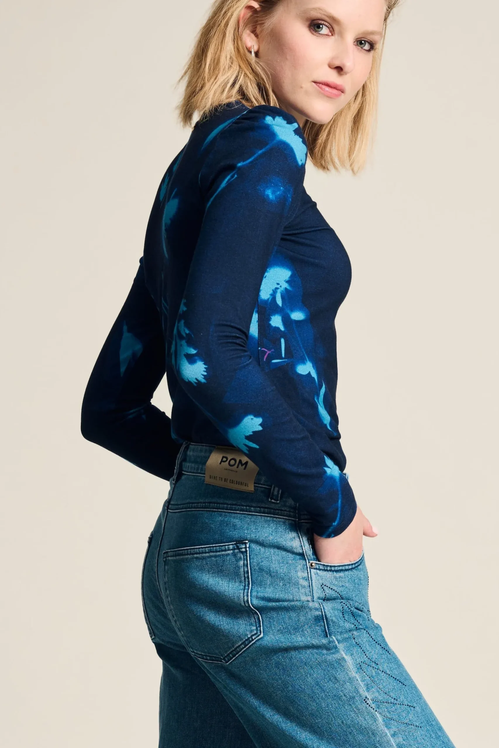 turtleneck_feathers_and_florals_2.webp POM Amsterdam TURTLENECK | Tops & Turtlenecks