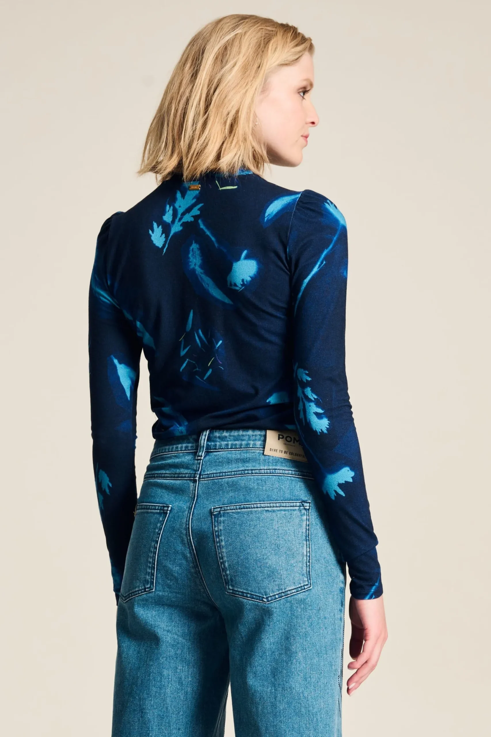 turtleneck_feathers_and_florals_5.webp POM Amsterdam TURTLENECK | Tops & Turtlenecks
